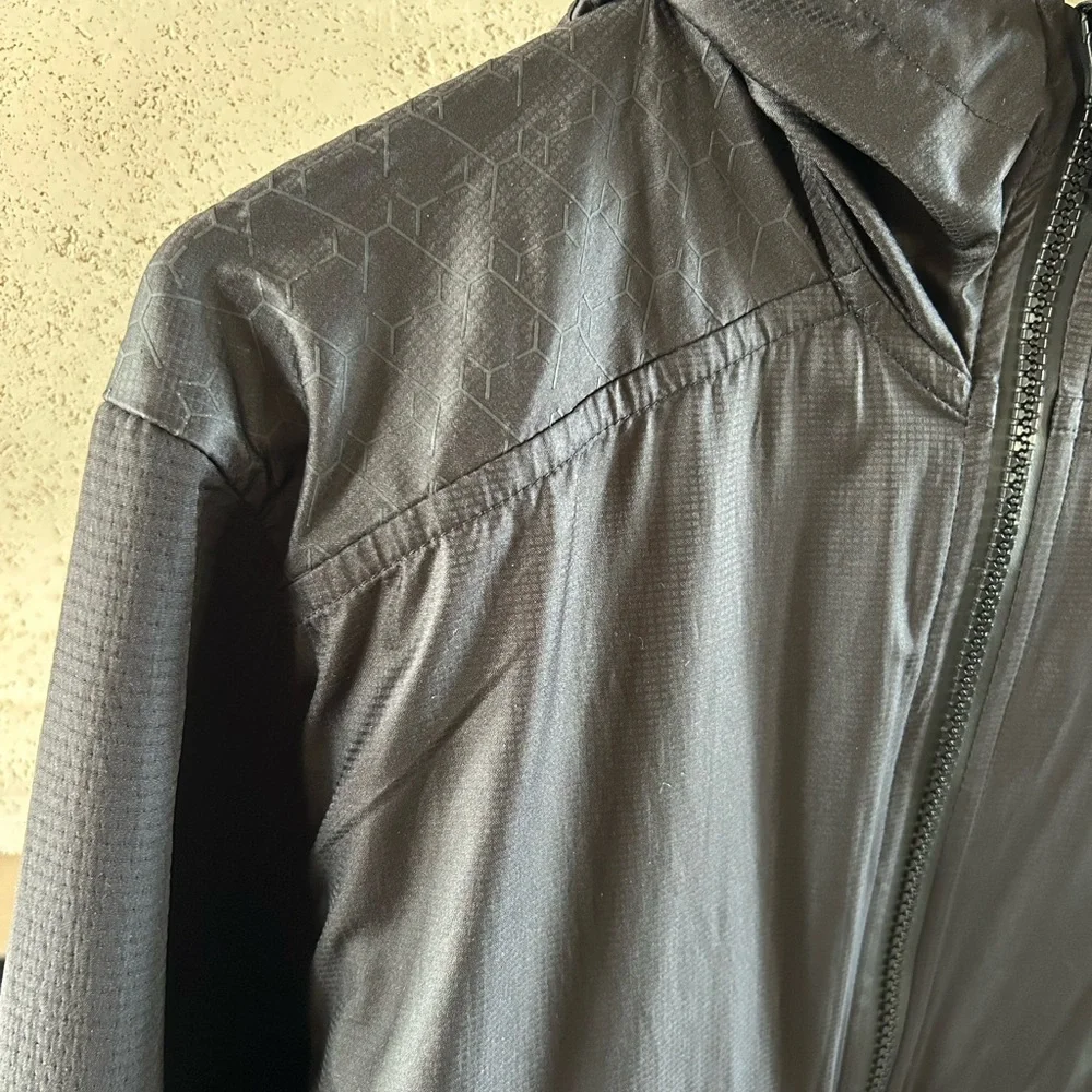 Puma Jacket - Picture 5 of 9